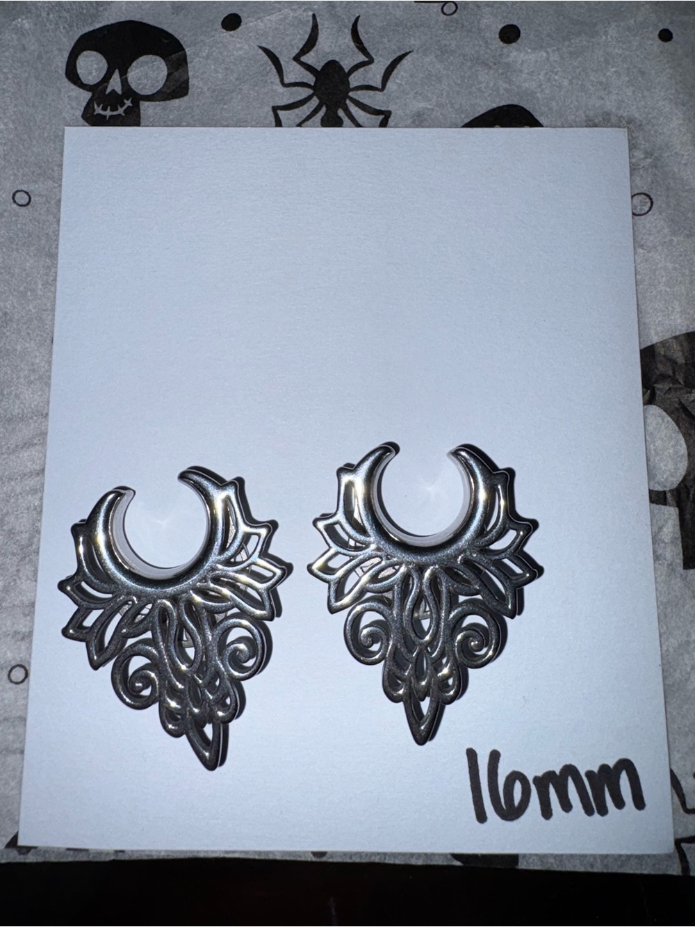 Gothic Ear Saddle Pair - 16mm